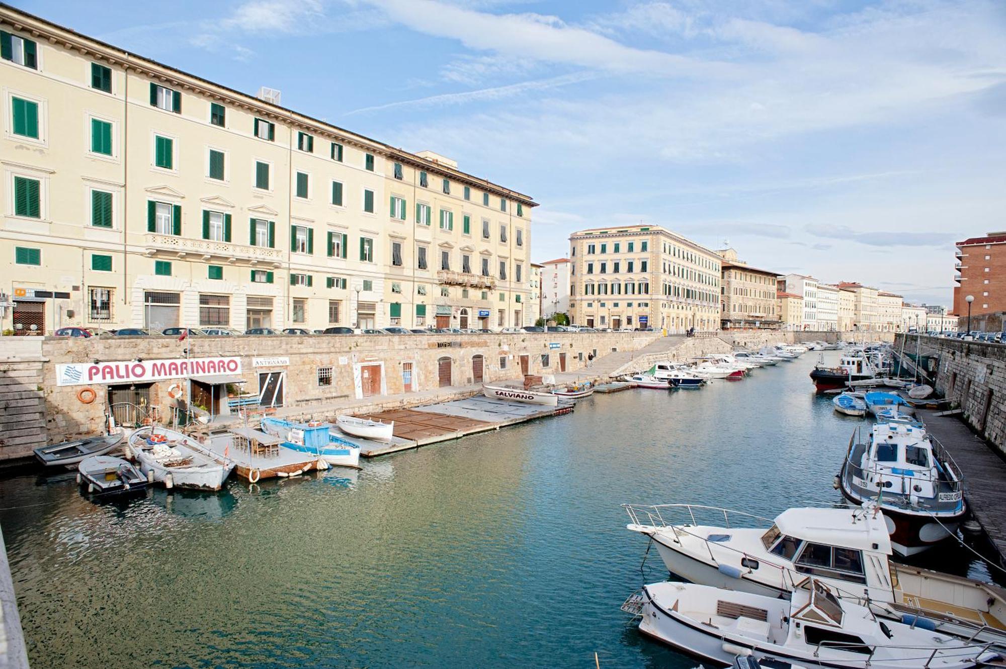 La Casina Di Borgo Apartment Livorno Bagian luar foto